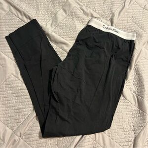 Women’s Calvin Klein Sleepwear Black Legging Joggers Bottoms Size Large